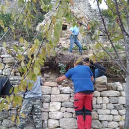 Restauration des terrasses aux jardins de St-Hilaire