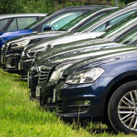 Autorisation de stationnement estival sur le terrain de pétanque